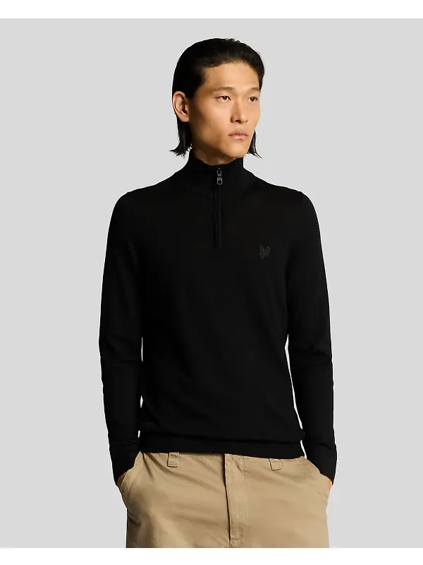 Lyle & Scott Men's Tonal Eagle Merino Quarter Zip Jumper - Jet Black Image 2