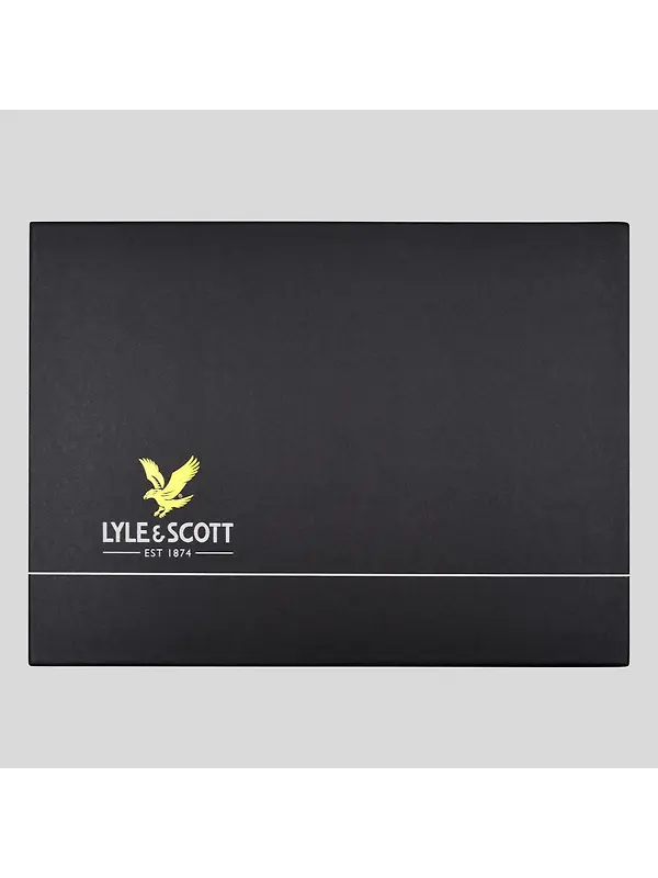 Lyle & Scott Men's Lambswool Blend Checked Scarf & Beanie Gift Set - Dark Navy Image 8