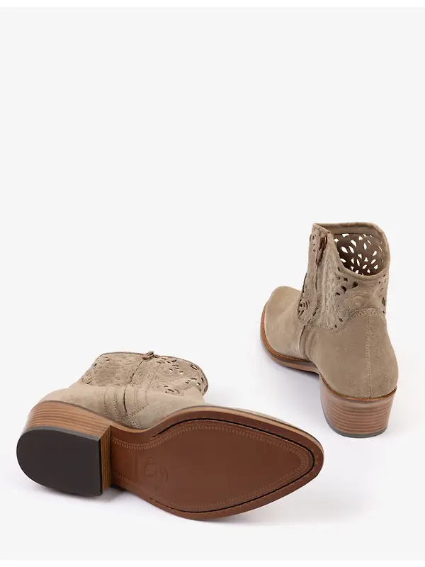 Penelope Chilvers Women's Cassidy Cut Out Lace Boots - Camel Image 4