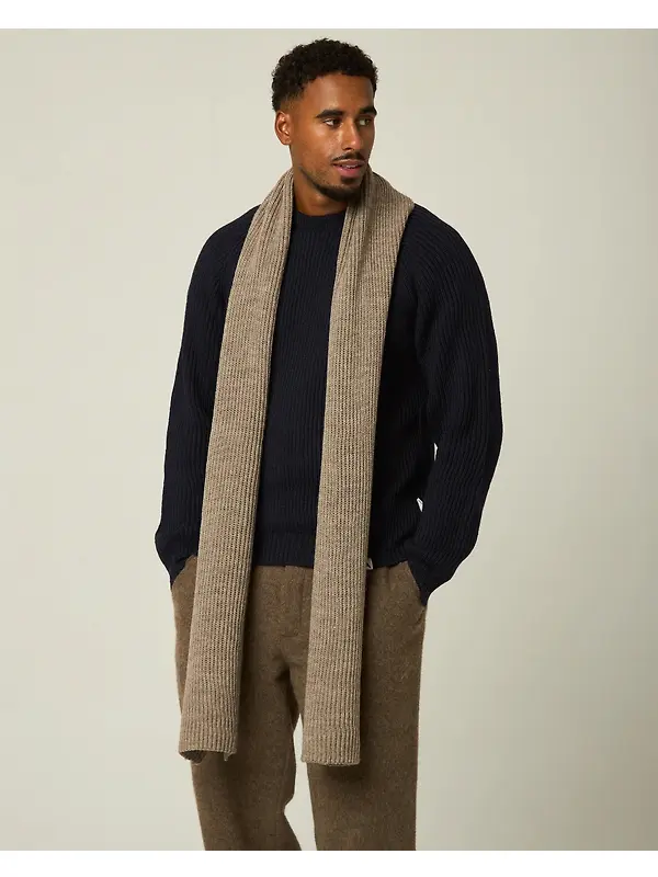 Peregrine Porter Ribbed Scarf - Oak Image 4