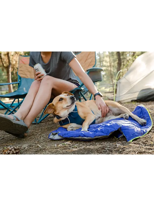 RUFFWEAR Highlands Dog Sleeping Bag - Huckleberry Blue Image 3