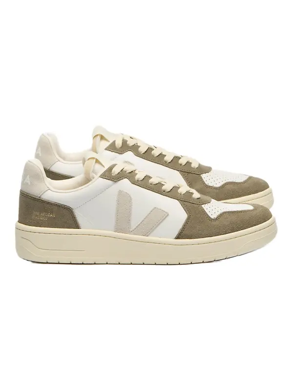 Veja Men's V 82 Grained Leather Trainers - White Natural Kaki Image 1