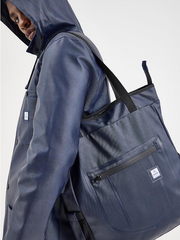 Lee® x Stutterheim Backpack Tote - Aviator Navy Image 8