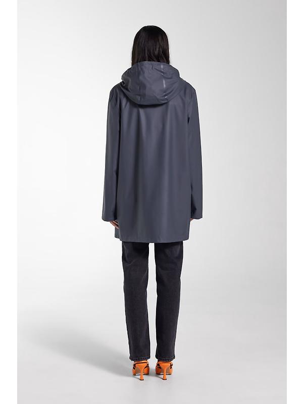 Stutterheim Stockholm Lightweight Raincoat - Charcoal Image 14