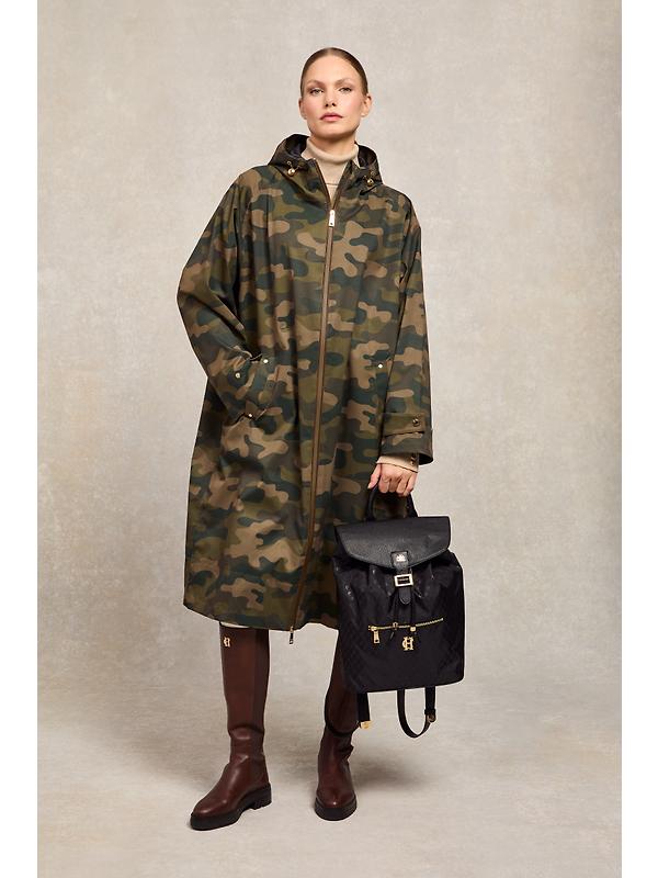 Holland Cooper Women's One-Size Lightweight Waterproof Coat - Camo Image 9