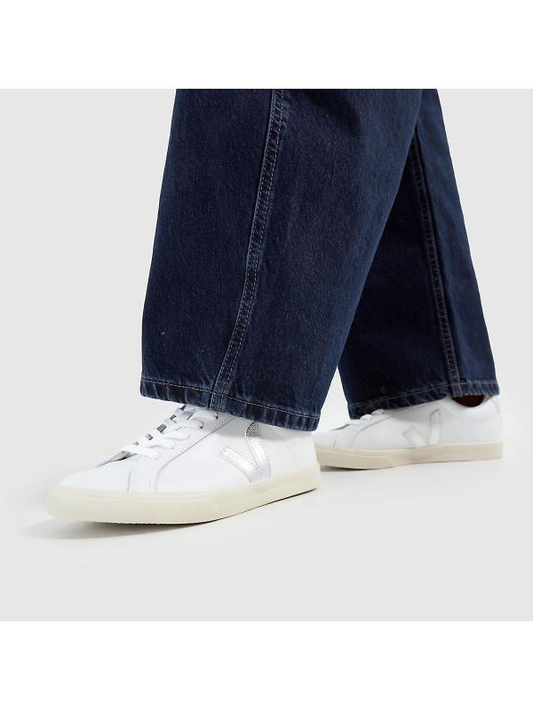 VEJA Women's Esplar Leather Sneaker - White Silver Image 5