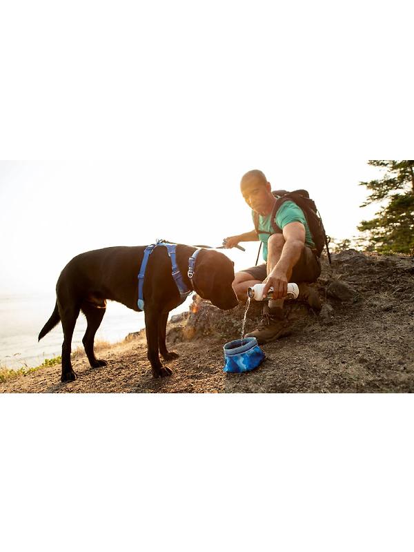 RUFFWEAR Quencher Packable Dog Bowl - Coastal Mountains (Medium) Image 2