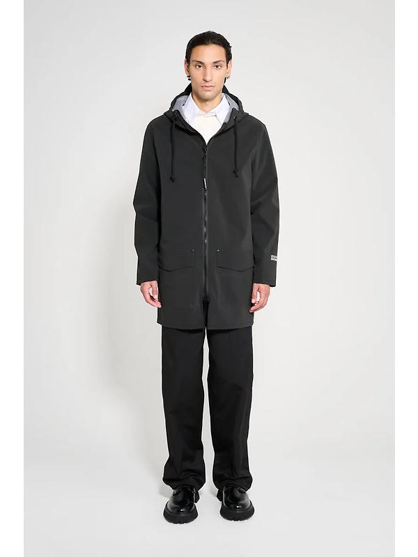 Stutterheim Stockholm Lightweight Patch Raincoat - Matte Black Image 2