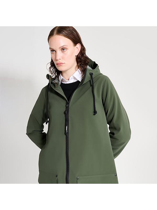 Stutterheim Women's Mosebacke Lightweight Patch Raincoat - Matte Green Image 5