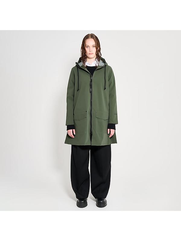 Stutterheim Women's Mosebacke Lightweight Patch Raincoat - Matte Green Image 2
