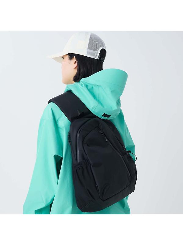 Snow Peak Anywhere Multi Shoulder Bag - Black Image 2