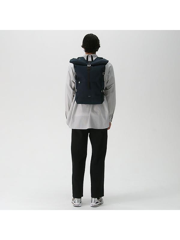 Sandqvist Icon Rolltop Backpack L - 26L - Navy Image 9