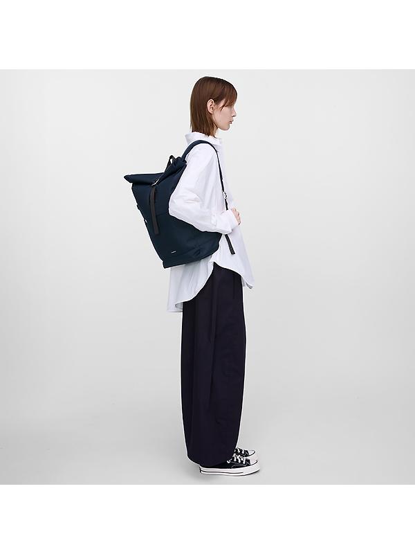 Sandqvist Icon Rolltop Backpack M 23L 14" - Navy/Black Image 8