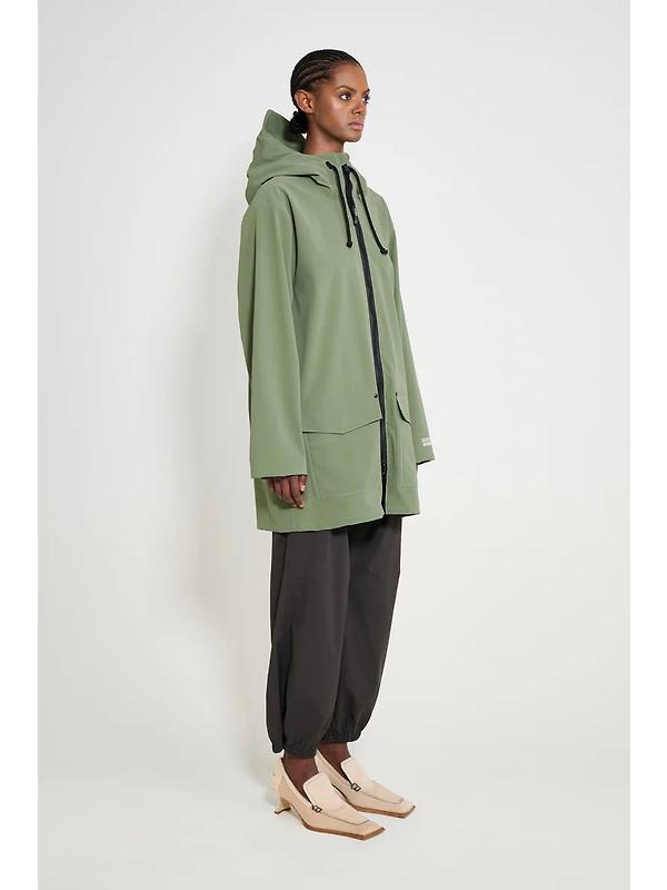 Stutterheim Stockholm Lightweight Patch Raincoat - Matte Dry Green Image 3