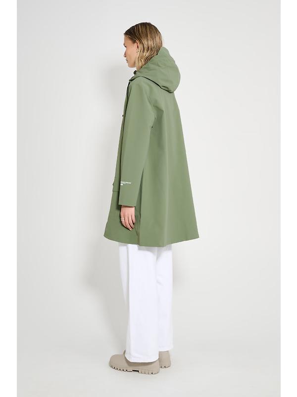 Stutterheim Women's Mosebacke Lightweight Patch Raincoat - Dry Green Image 4