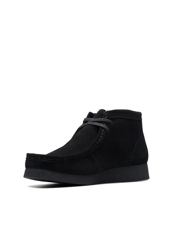 Clarks Men's Wallabee Evo Suede Boot - Black Image 4