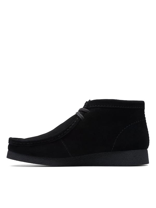 Clarks Men's Wallabee Evo Suede Boot - Black Image 2