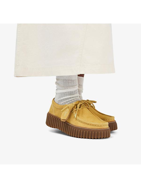 Clarks Women's Torhill Bee - Golden Tan Suede Image 2