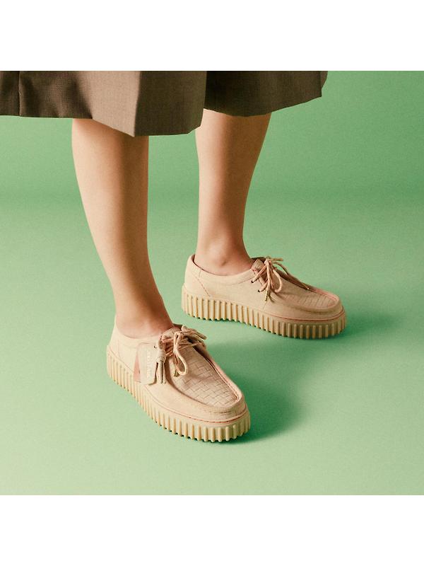 Clarks Women's Torhill Bee - Ecru Suede Image 12