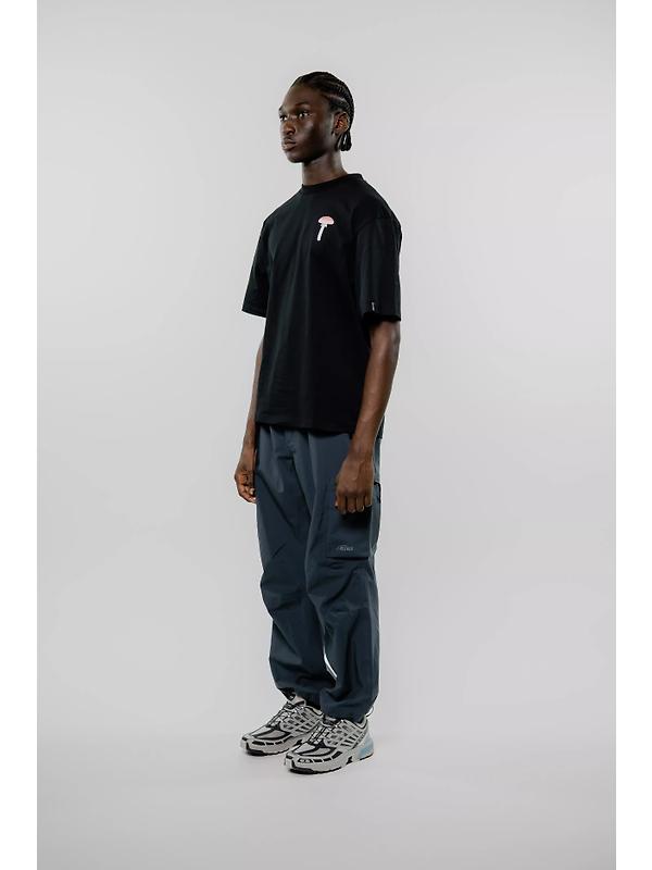 Elliker Unisex Rill Spore Print Short Sleeve T-Shirt - Black Image 3