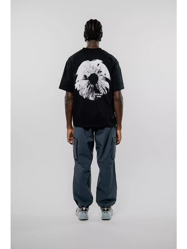 Elliker Unisex Rill Spore Print Short Sleeve T-Shirt - Black Image 4