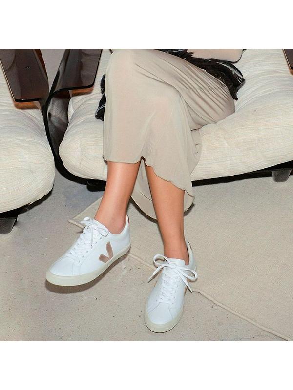 VEJA Women's Campo Leather Sneaker - White Platine Image 7