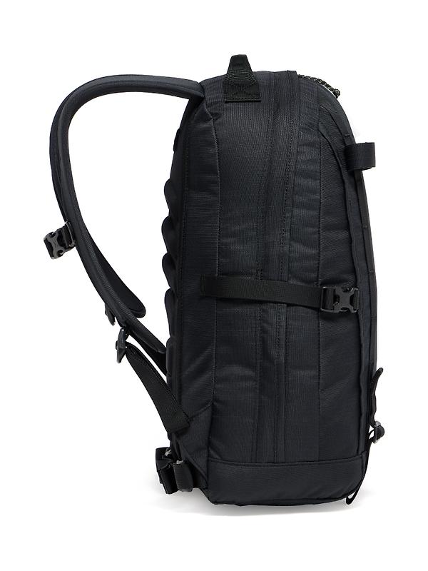 Haglöfs Tight Medium Backpack - True Black Image 7