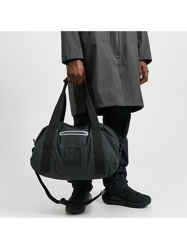 66°North Sports Bag - Black Image 5