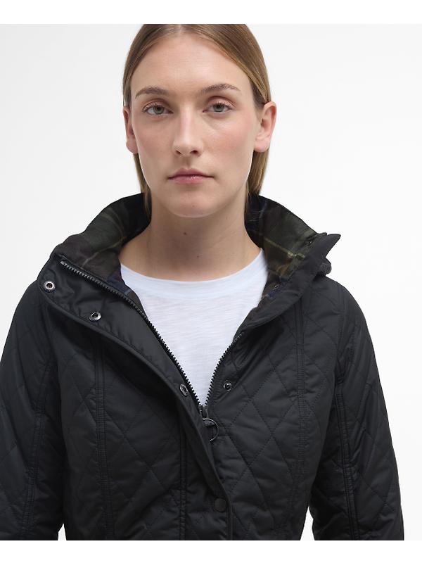 Barbour Women's Millfire Quilted Jacket - Black Image 5