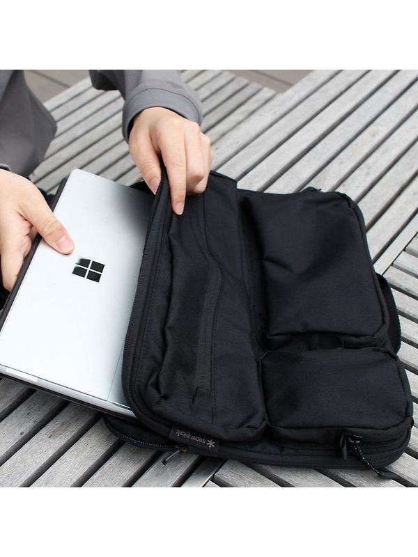 Snow Peak Everyday Use Laptop Case - Black Image 4