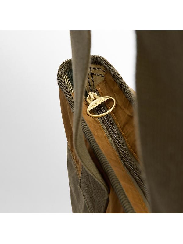 Barbour Women's Mya Tote Bag - Dusky Green Image 6