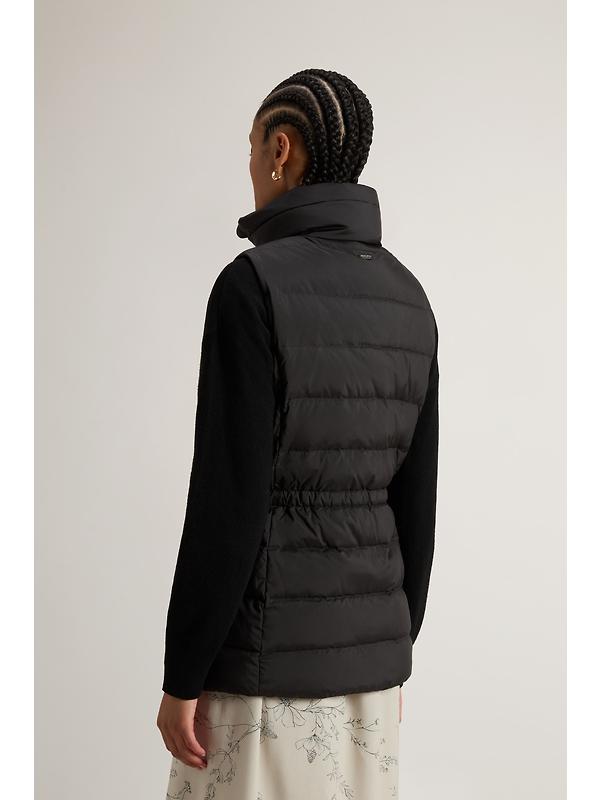 Woolrich Women's Quilted Microfiber Shirley Vest - Black Image 4