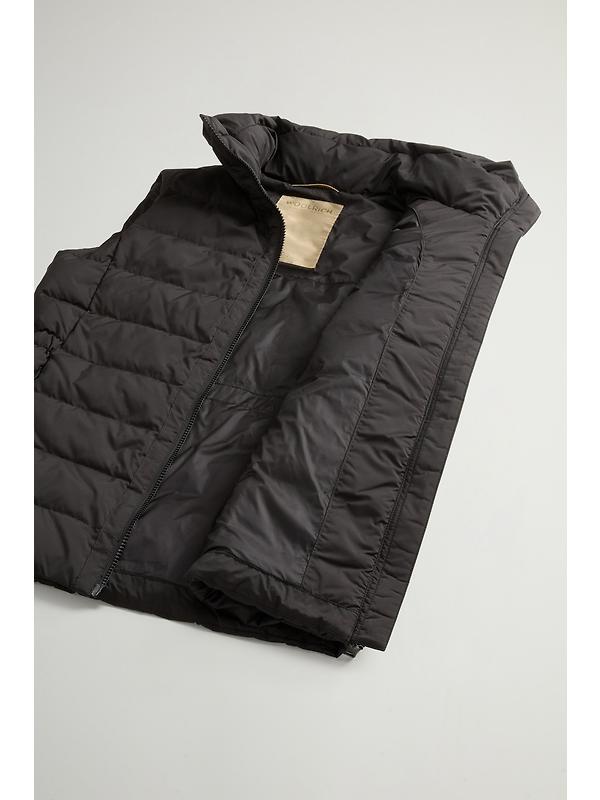 Woolrich Women's Quilted Microfiber Shirley Vest - Black Image 7