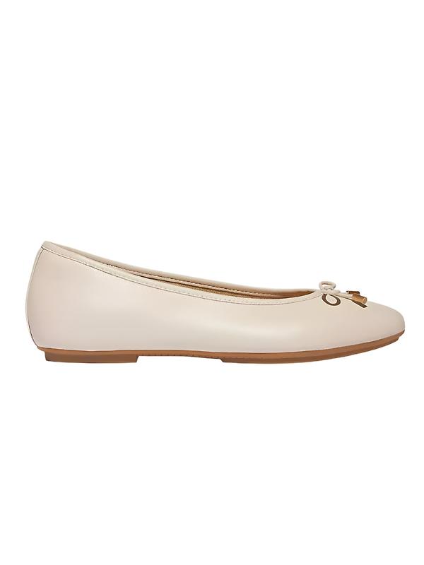 FitFlop Women's DELICATO Bow Soft Leather Ballerina Flats - Paris Beige Product Image
