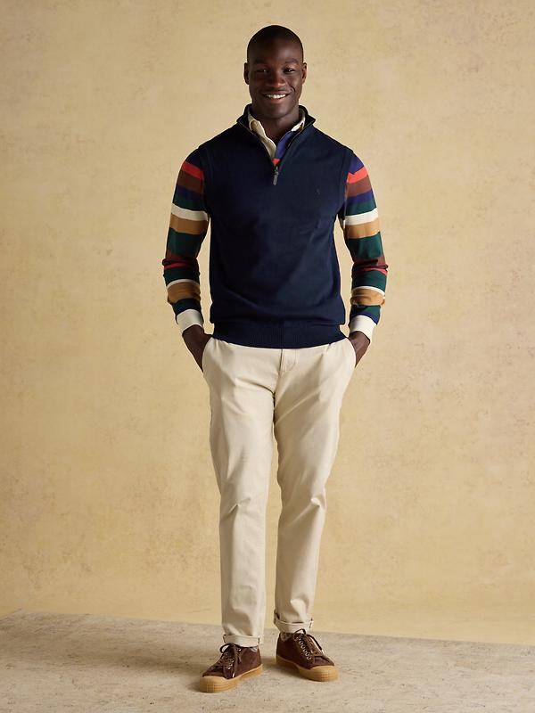 Joules Men's Hillside Quarter Zip Knitted Tank Top - Navy Image 4