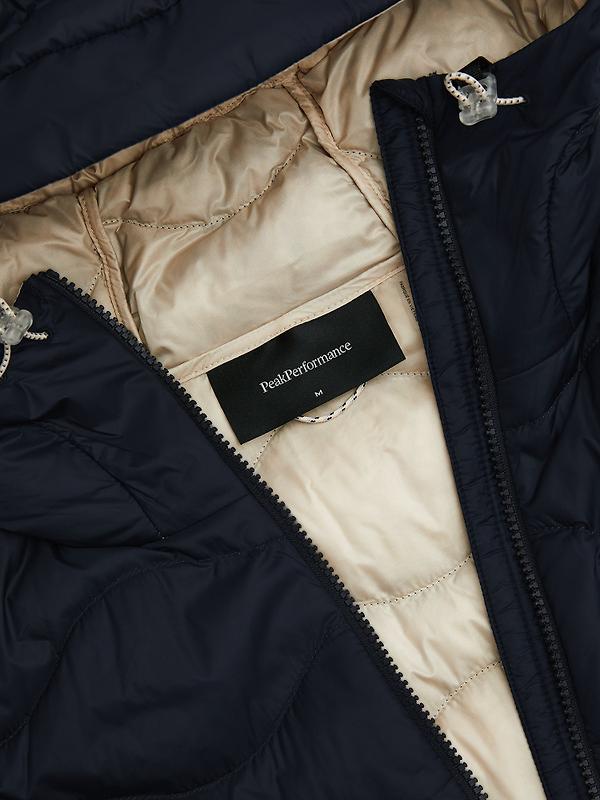 Peak Performance Men's Helium Utility Down Hooded Jacket - Black/Sand Fog Image 4