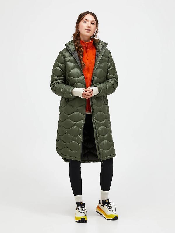 Peak Performance Women's Helium Down Coat - Pine Needle/Olive Extreme Image 3