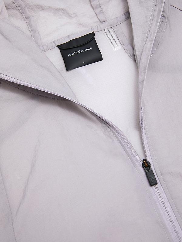 Peak Performance Women's Discover Wind Jacket - Misty Lavender Image 4