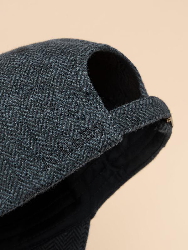 Joules Women's Daley Herringbone Cap - Navy Image 4