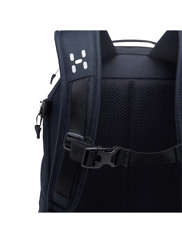 Haglöfs Corker Medium Daypack - True Black Image 8