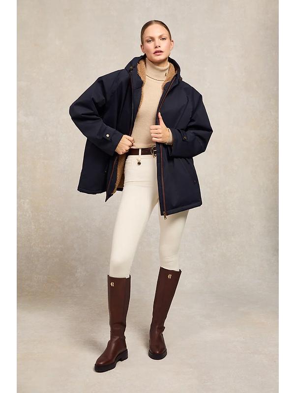 Holland Cooper Women's One-Size Waterproof Jacket - Ink Navy Image 3