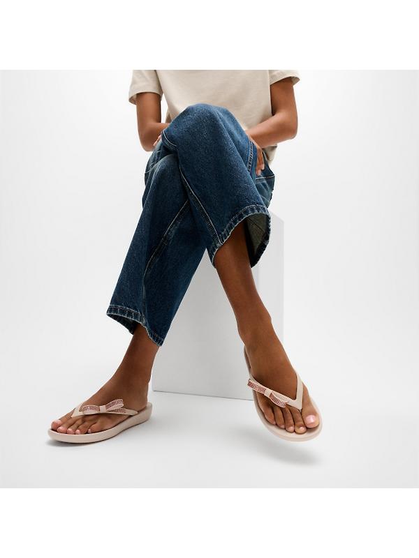 FitFlop Women's iQUSHION Glitz-Bow Flip Flops - Nude Rose Image 3