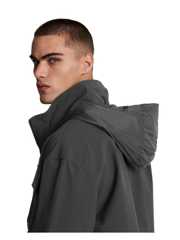 Lyle & Scott Men's Premium 3 Pocket Softshell Jacket - Lacquer Image 4