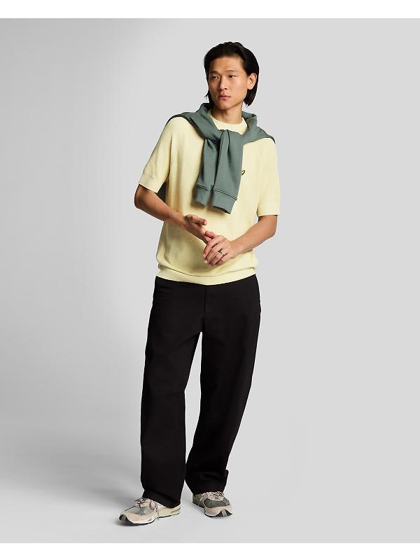 Lyle & Scott Men's Linen Blend Knitted T-Shirt - Luna Image 3