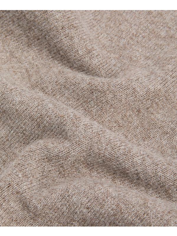 Barbour Women's Winona Beanie and Scarf Gift Set - Taupe Image 9