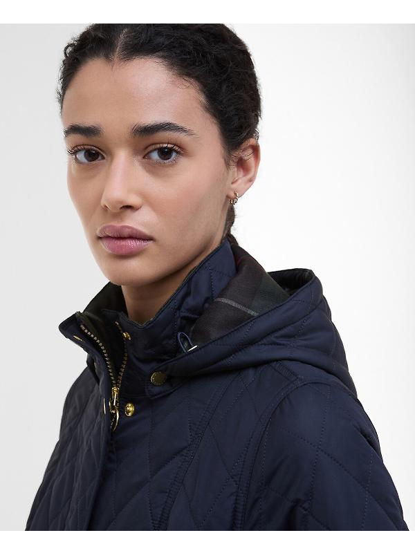 Barbour Women's Millfire Quilted Jacket - Navy Image 5