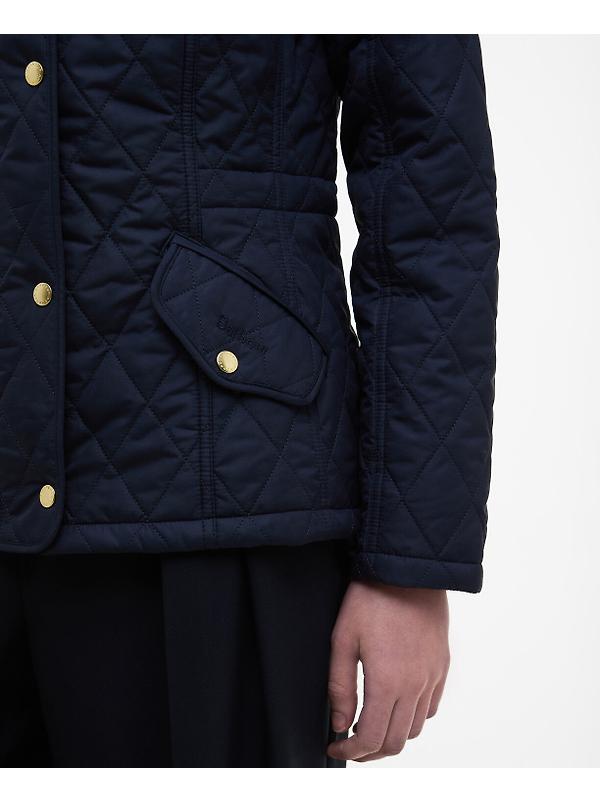 Barbour Women's Millfire Quilted Jacket - Navy Image 8