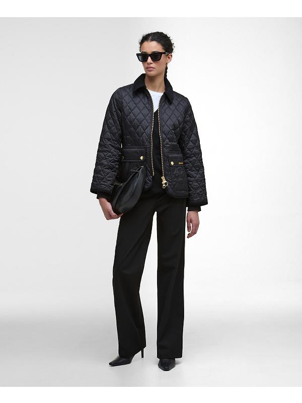 Barbour Women's Fitted Beadnell Quilted Jacket - Black/Classic Image 3