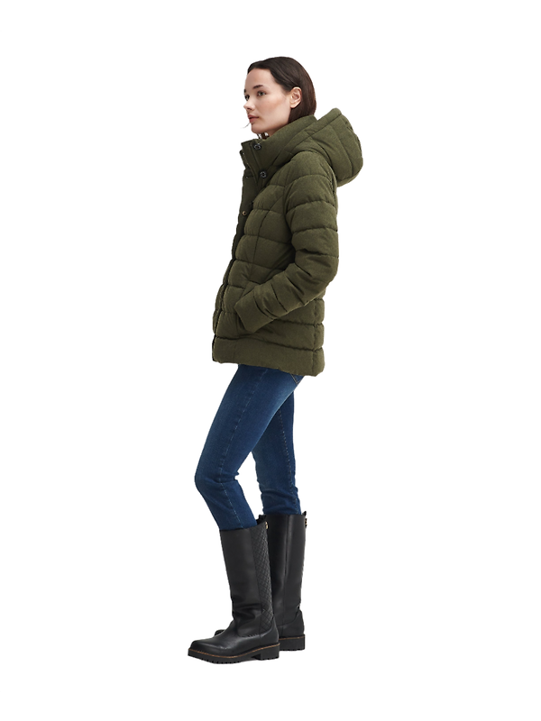 Barbour Women's Camellia Puffer Jacket - Olive Image 2