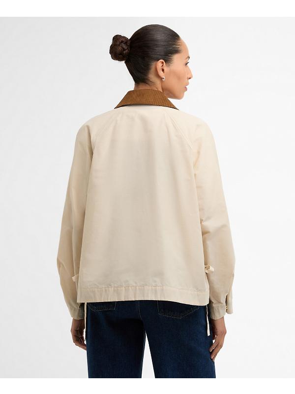Barbour Women's Medland Showerproof Jacket - Jasmine/Dress Image 4